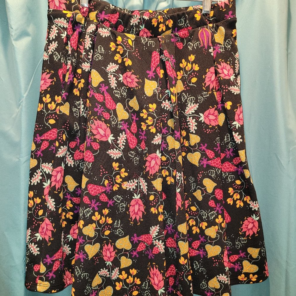 LuLaRoe Madison Skirt Large L Black Floral A Line Knee Length
